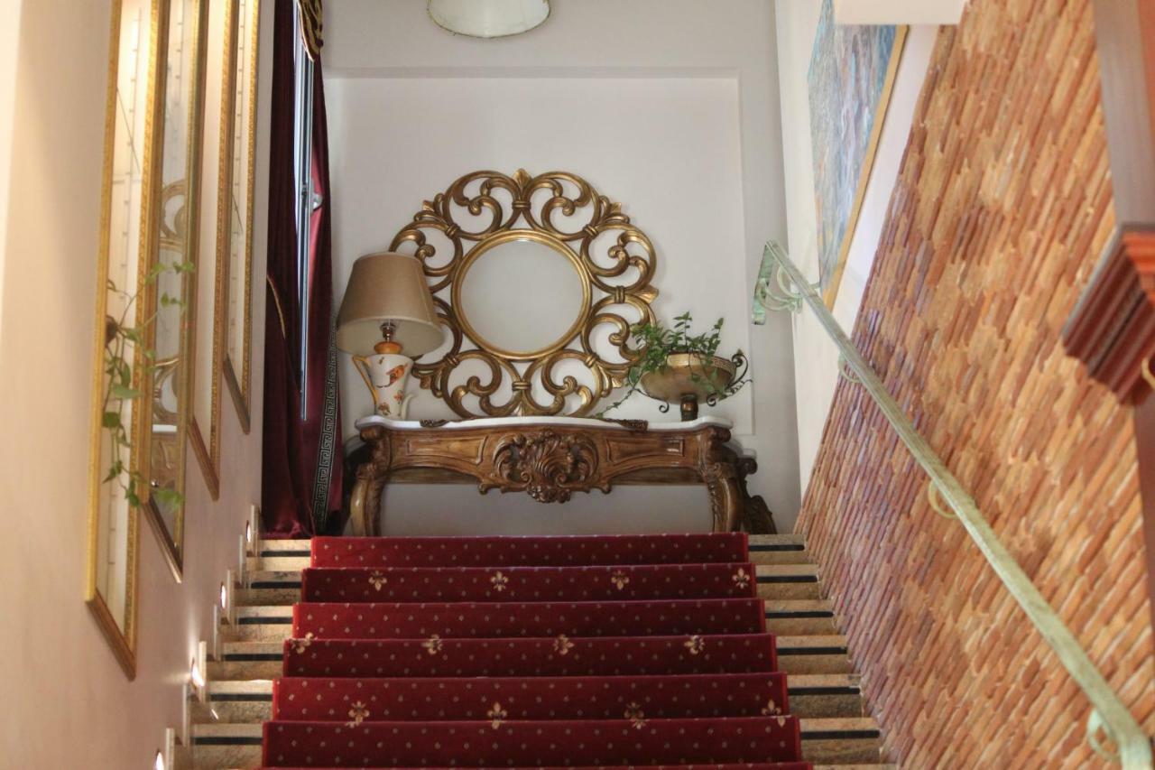 2 Kitarrat Boutique Hotel & Spa Dıraç Dış mekan fotoğraf